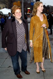 Cynthia Nixon (right) and wife Christine Marinoni Photo: HRC/ WENN