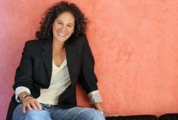 Seattle Pride headliner Dana Goldberg on how to survive pride in the social media age and more Dana Goldberg lesbian comedian