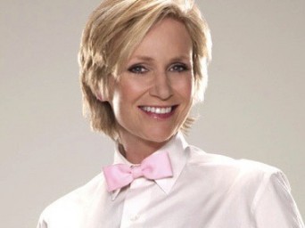 Jane Lynch named as host of Comedy Central roast for Roseanne Barr