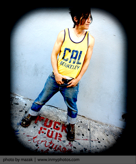Defiant lesbian outside San Francisco bar