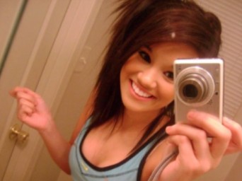 LOL, do you my boobs look small?