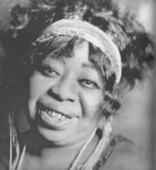 Ten lesbian and bisexual women who helped make history