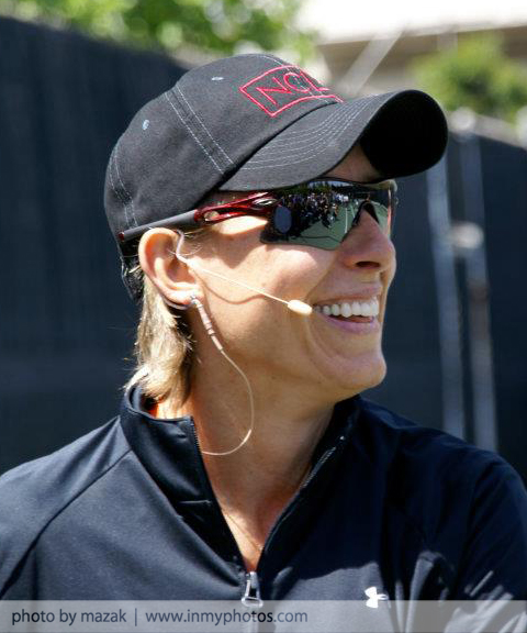 Martinia Navratilova hosts tennis clinic fundraiser for NCLR